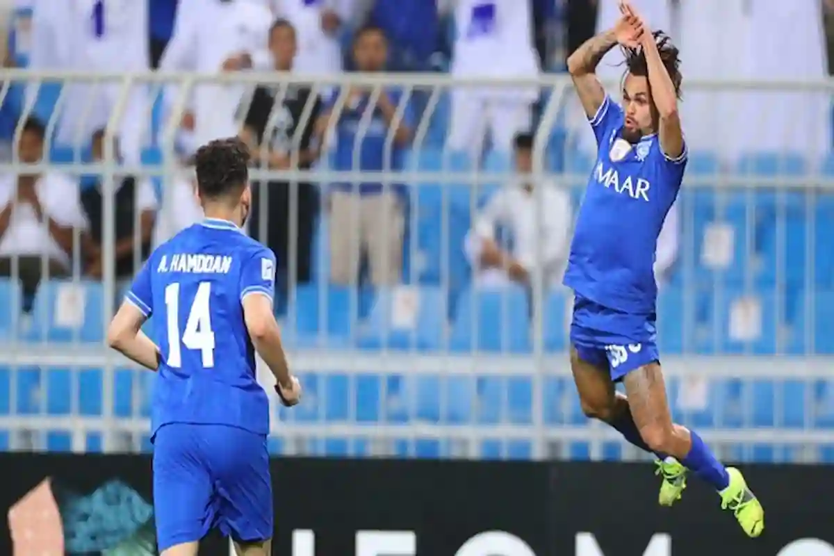  لاعب الهلال السعودي