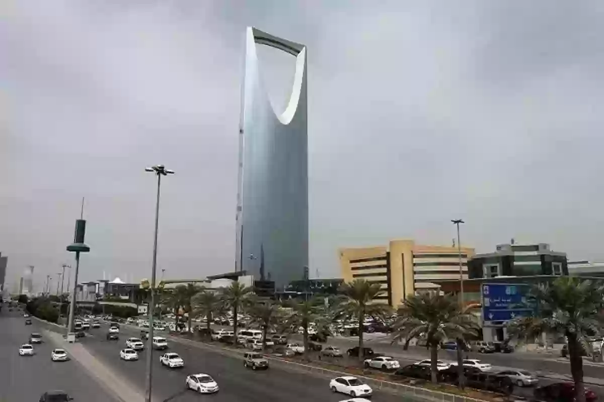 سماء السعودية ملبدة بالغيوم