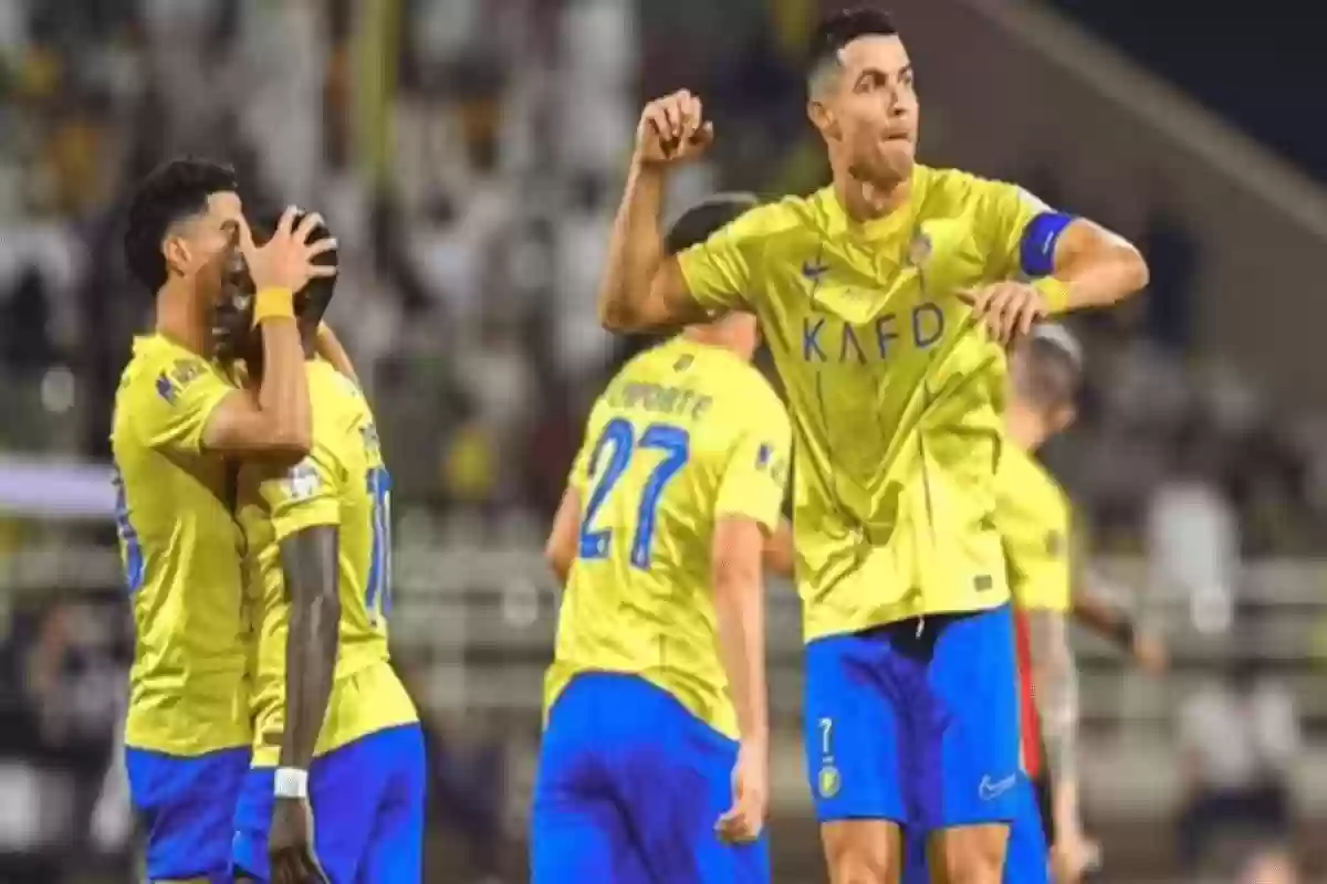 هل يشارك 