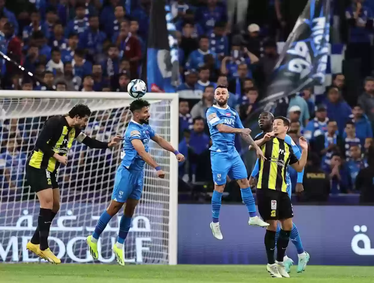 اليوم يبتسم الحظ للهلال أم الاتحاد؟!!