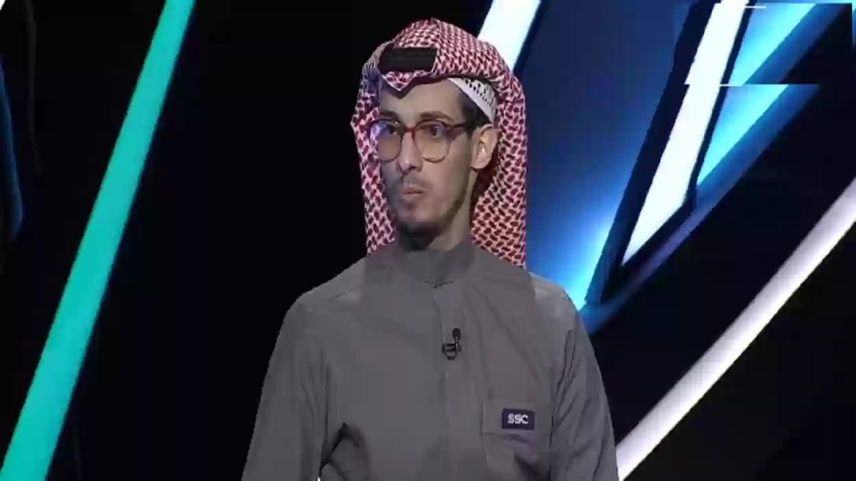 الشيخي مستمر في إثارة الضجة بتعليقه على عقوبة نجم الأزرق