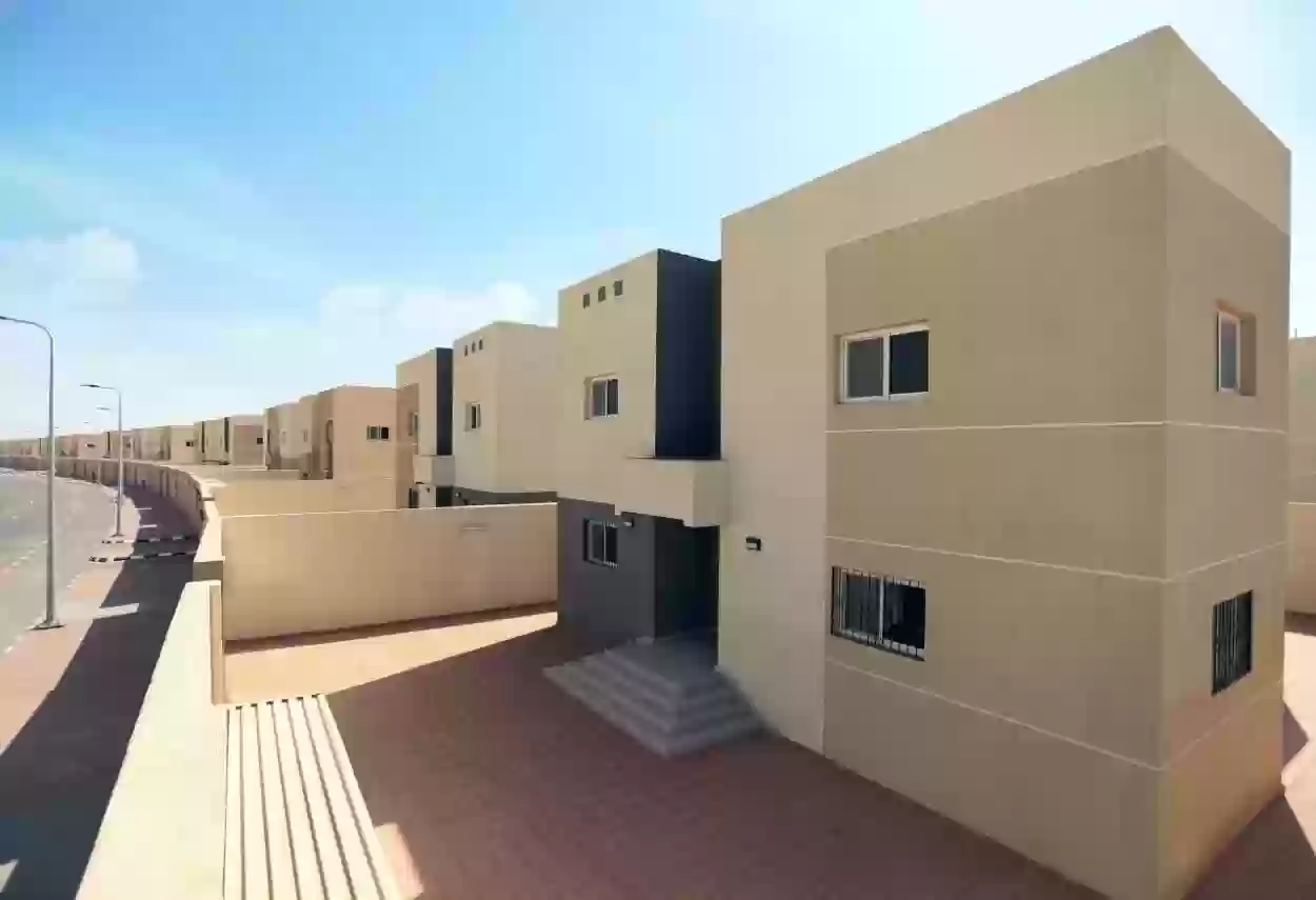 الإسكان التنموي لمستفيدي الخدمة